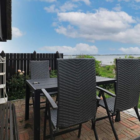 4 Person Holiday Home In Mesinge ภายนอก รูปภาพ